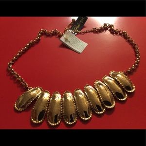 Vintage gold plated necklace made in America 70s
